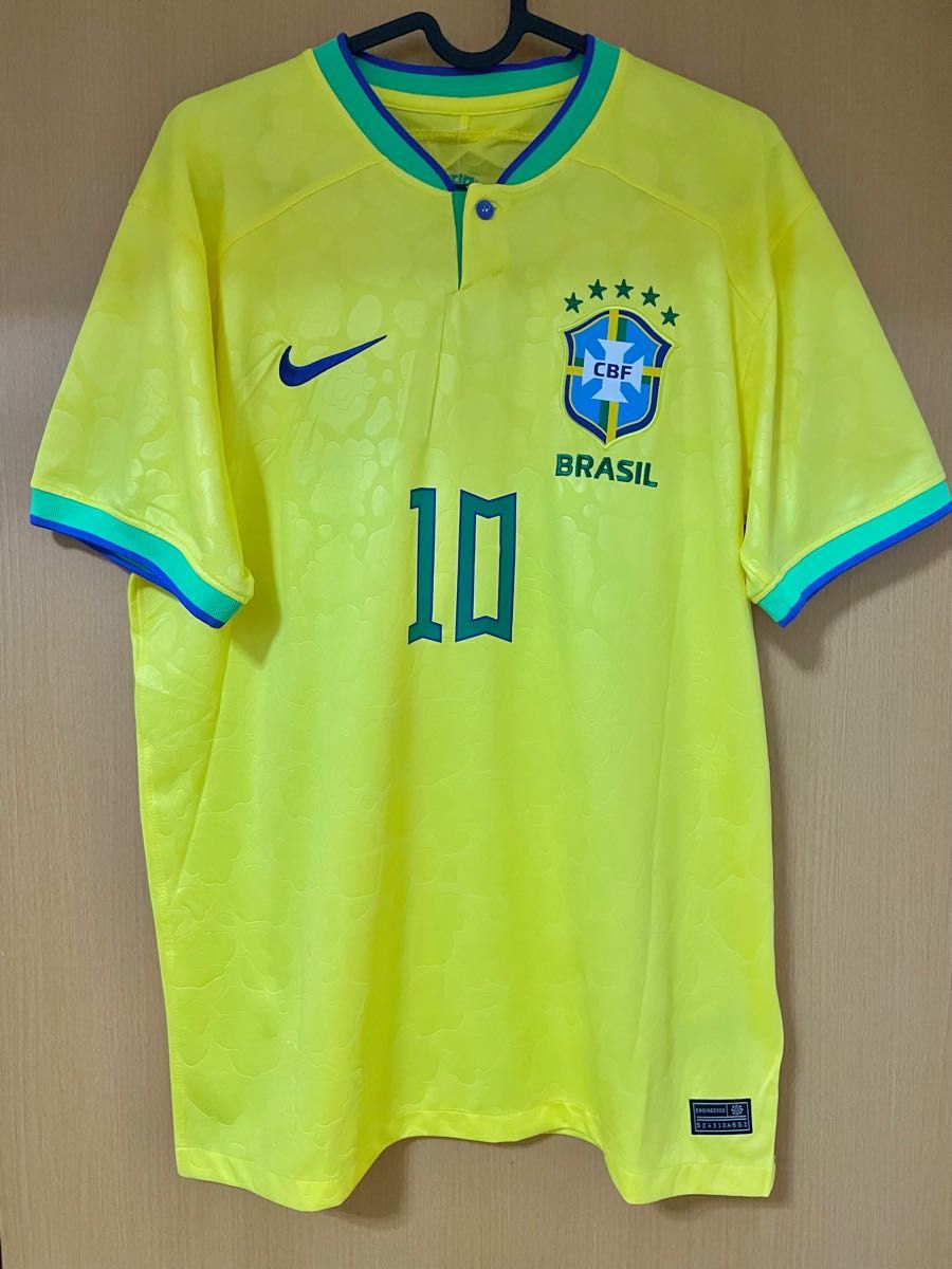 新品未使用ブラジル代表Mサイズ No 10ネイマール2022年W杯モデル 新品未使用ブラジル代表Mサイズ No 10ネイマール2022年W杯モデル