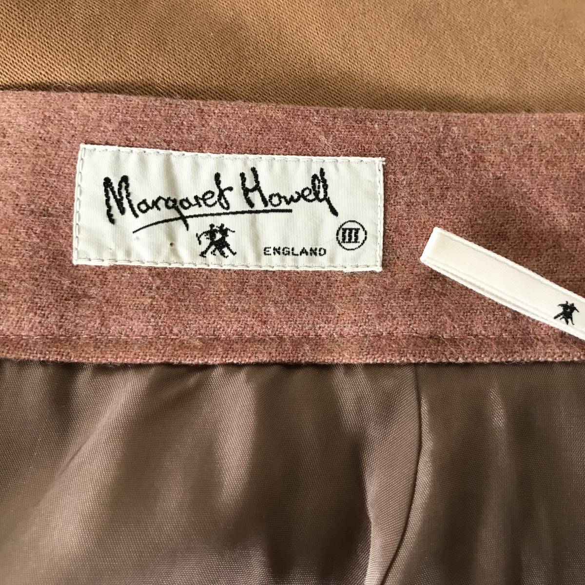 MARGARET HOWELL マーガレット ハウエル 裏地付きスカート 美品(ほぼ未着用) size Ⅲ_画像6
