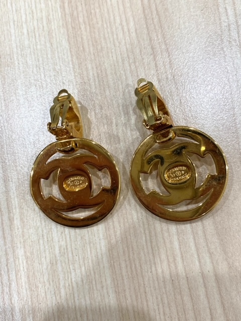 CHANEL シャネル ターンロック イヤリング 97P 希少品 保管品 | www