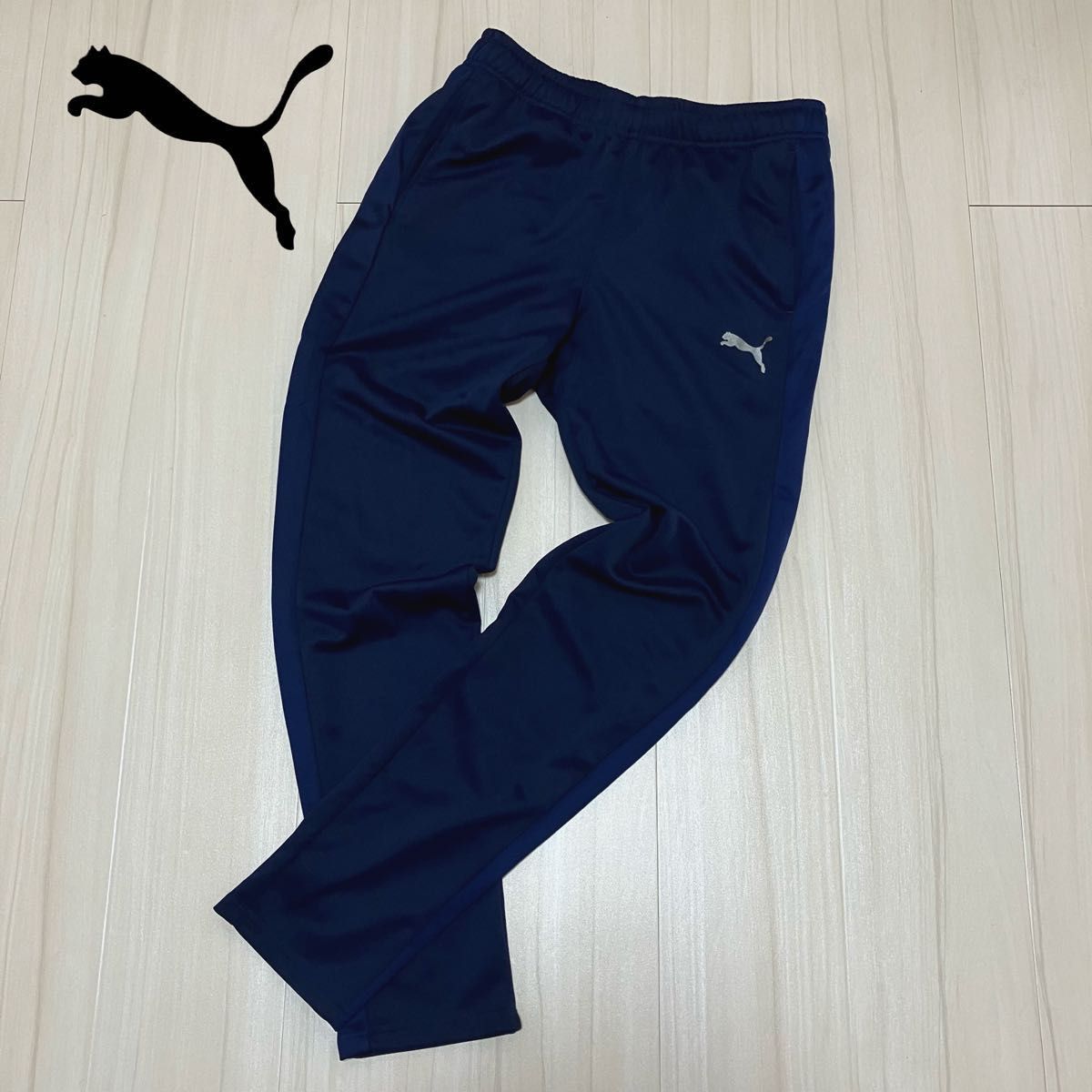 ★美品★ PUMA プーマ トラックパンツ テーパードパンツ トレーニングパンツ スウェットパンツ ジョガーパンツ M / ナイキ