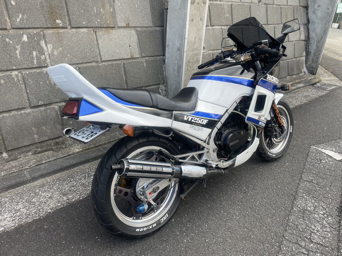 Yahoo!オークション - VT250FE ファイター製CBR400F仕様テールカウル Yahoo!オークション - VT250FE ファイター製CBR400F仕様テールカウル