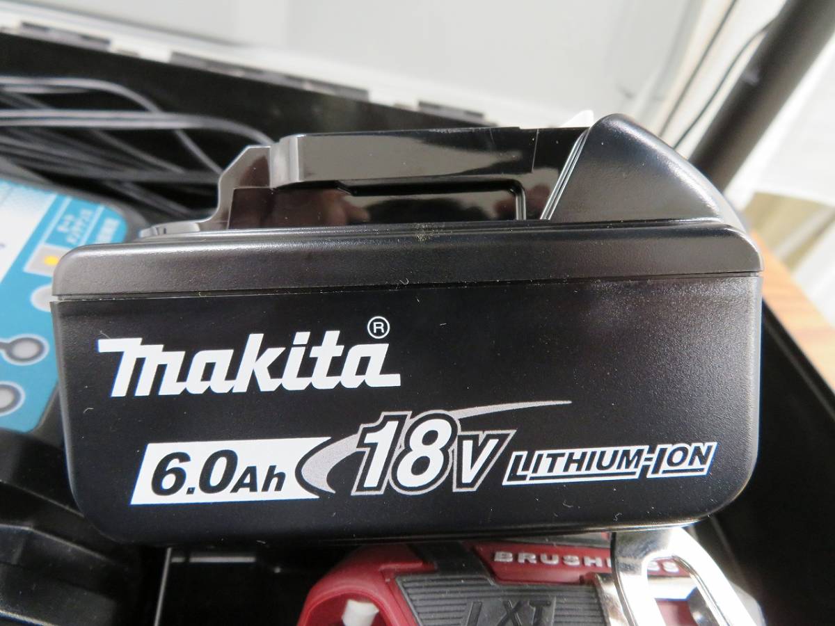 マキタ　充電式インパクトドライバーTD171D（本体x1・バッテリーx1・充電器x1）未使用品_画像6