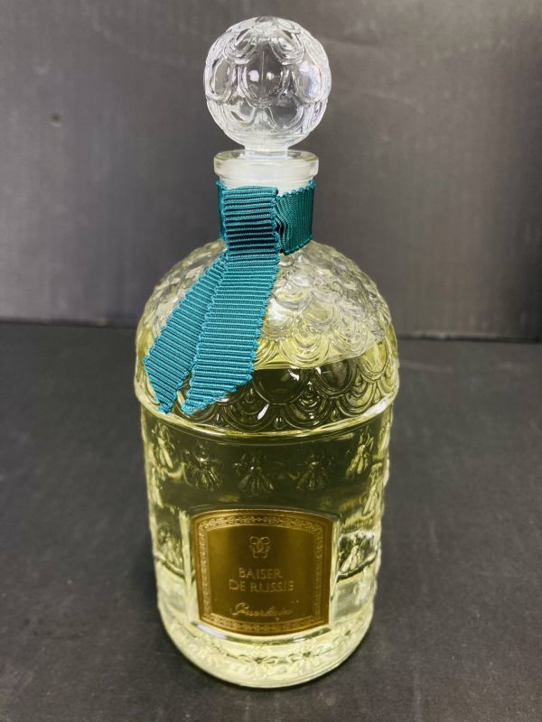 新作入荷!!】 ゲラン ベゼ ドゥ ルシー BAISER DE RUSSIE 125ml
