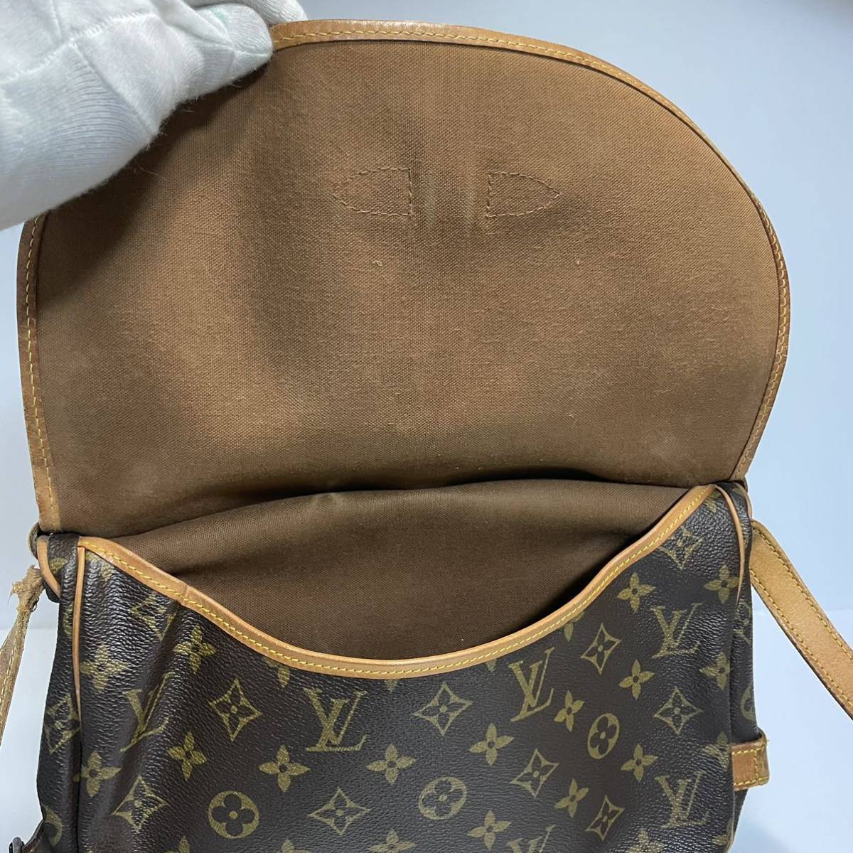 LOUISVUITTON ルイヴィトン モノグラム ショルダーバッグ ソミュール30