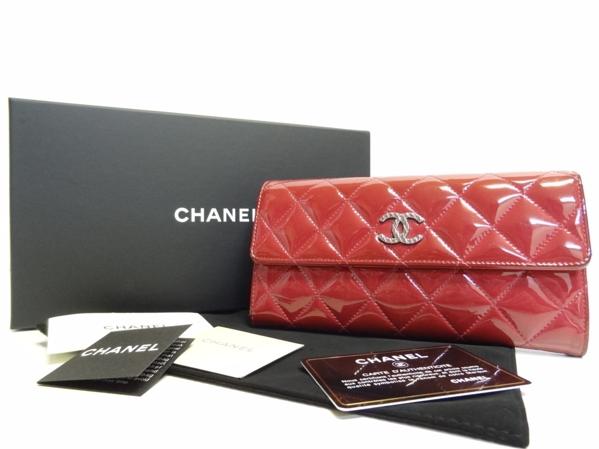 シャネル マトラッセ ブリリアント 長財布 エナメル ココマーク CHANEL