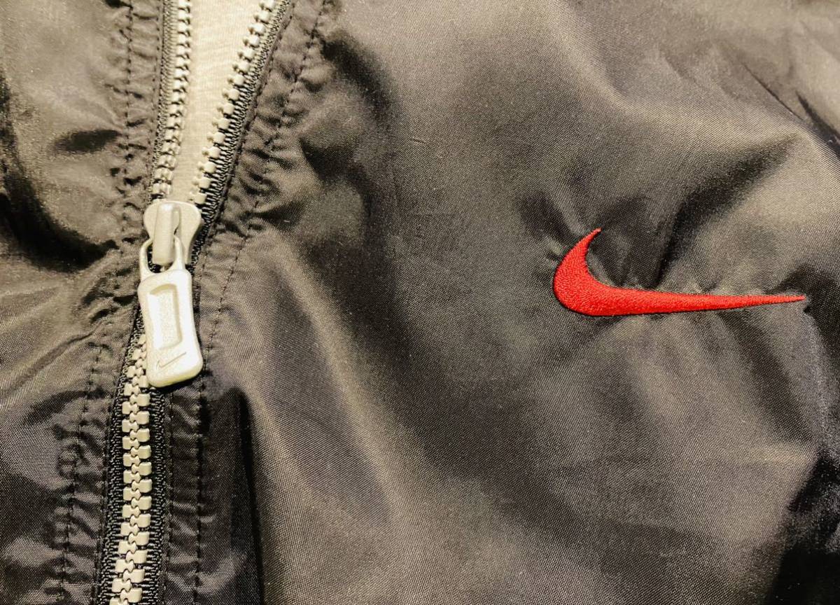 【入手困難】NIKE 90s 銀タグ ナイロンジャケット L ビックシルエット ナイキ ナイキ VINTAGE ヴィンテージ 極希少品 大きいサイズ 大人気