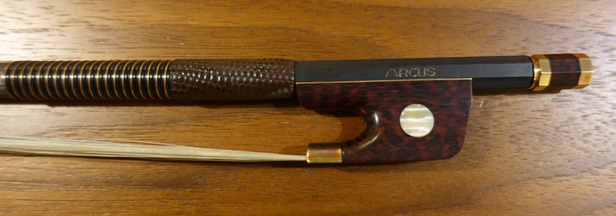 ARCUS ドライカーボン バイオリン弓 ゴールド | www.jarussi.com.br