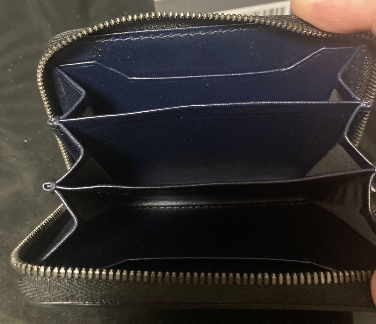 クロコダイルコンビ ラウンドファスナーマルチケース ブルー 財布