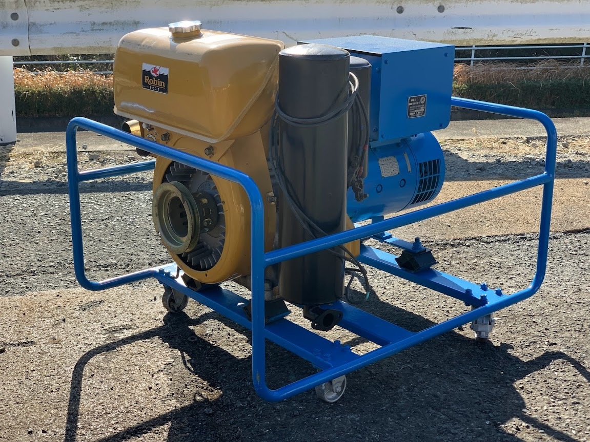 ◆ 日昇製作所 携帯用ガソリン機関発電機 交流発電機★200 V/14.5 /60 HzA★作動確認済【中古品】静岡県湖西市発_画像8