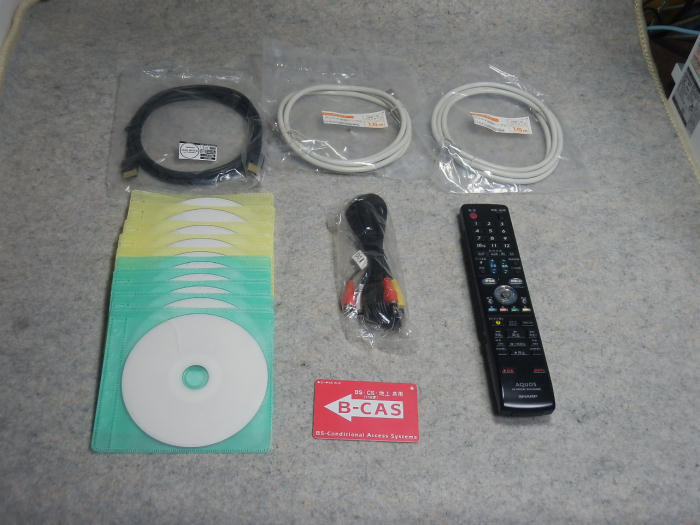 ●SHARP VHS搭載DVDレコーダー DV-ACV52 2010年★純正リモコン付属★_画像3