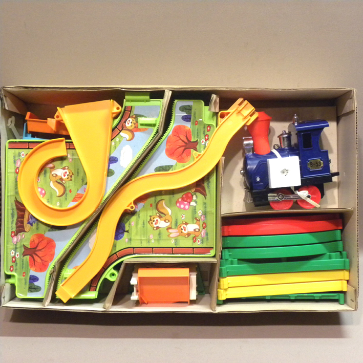 【未使用 新品】1980年代 当時物 トイボックス お山のシュッポー どんぐりコロコロ つみおろしセット ( 昔の ビンテージ 昭和レトロ Toyboxの画像3