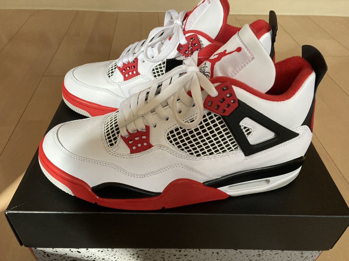 NIKE AIR JORDAN 4 FIRE RED/ナイキエアジョーダン 4 ファイアーレッド