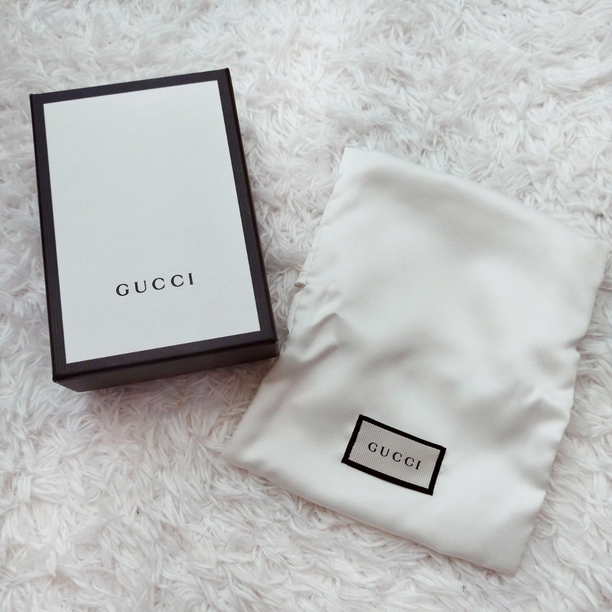 美品 GUCCI グッチ キーケース シマ GG柄 型押し レザー ユニセックス 男女兼用 シルバー金具 スナップボタン 6連