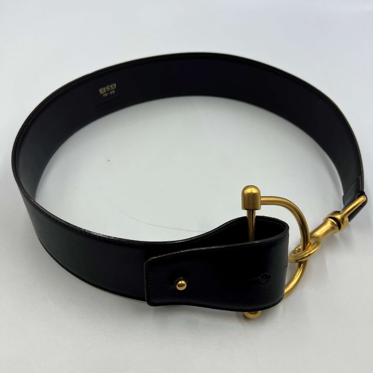 【中古】GUCCI 037-194-0925 ベルト＜アクセサリー＞ グッチ レザー ブラック ゴールド金具 ファッション 75・30 ブランド_画像2