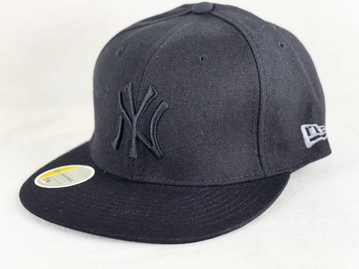 希少《Dead Stock / YANKEES》90s2000s デッド【 NEW ERA アメリカ製 59FIFTY ヤンキース 黒黒 ベースボール キャップ 7 3/4 ビンテージ 】_画像1