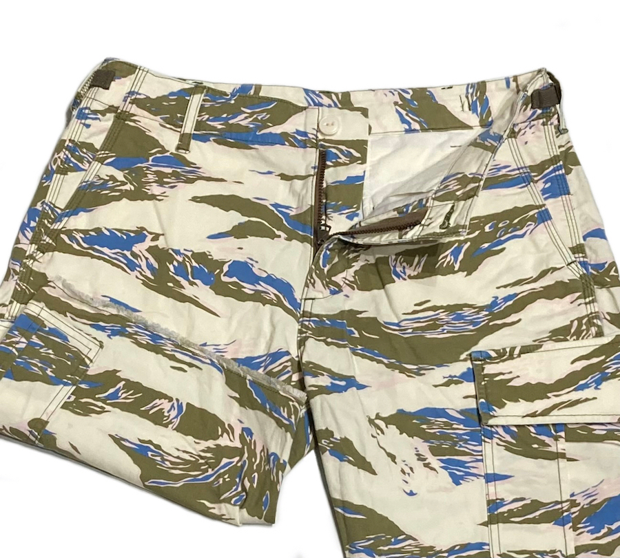 数回着4 1万 AKM JUNGLE FATIGUE SHORTS (WIDE) ショーツ パンツ