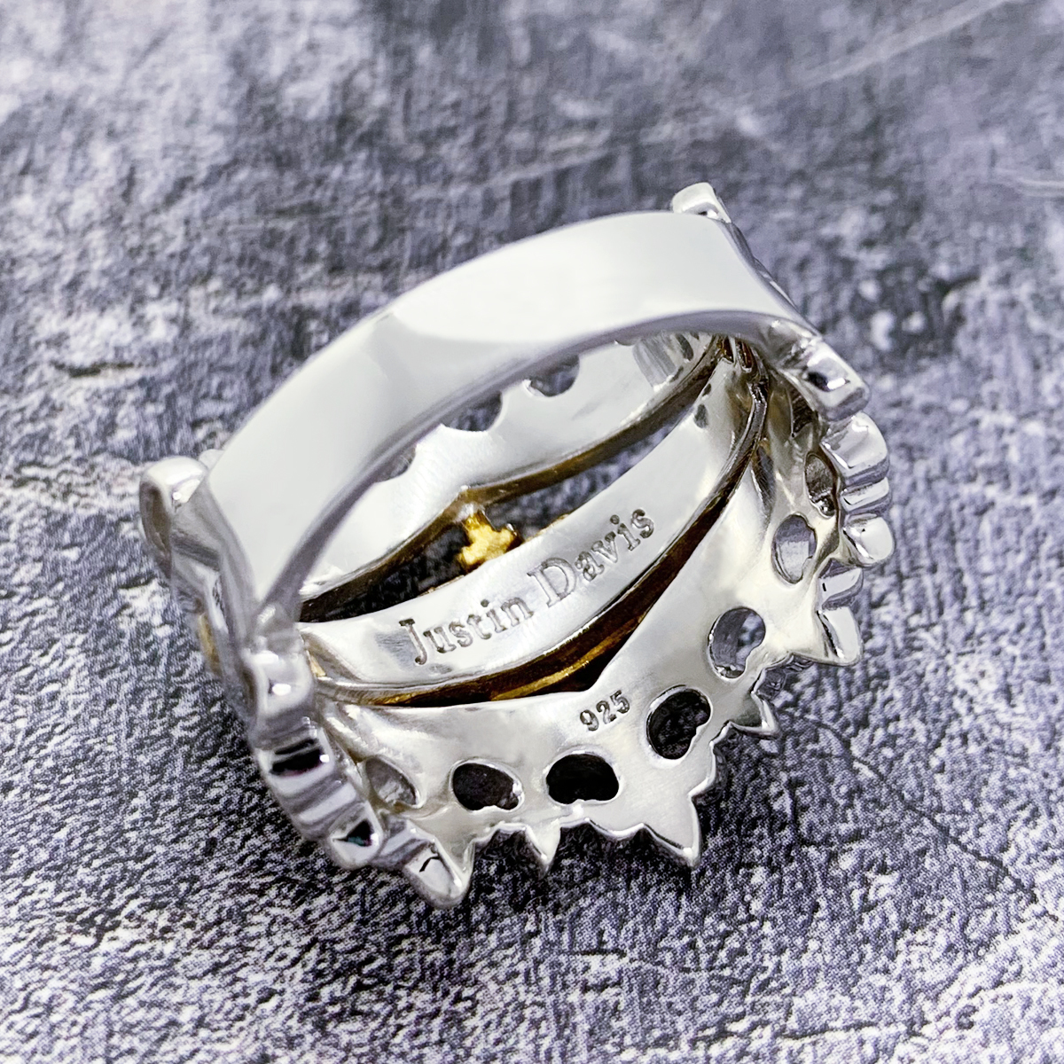 定価6 2万 Justin Davis(ジャスティンデイビス)オニキス装飾 定価6 2万 Justin Davis(ジャスティンデイビス)オニキス装飾