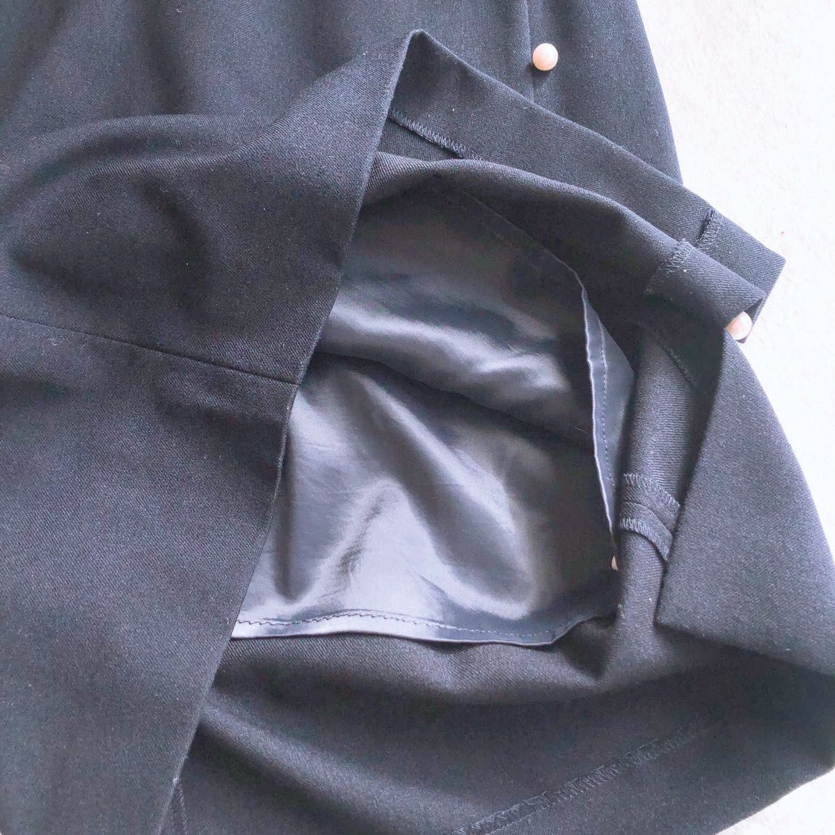 美品 TONAL トーナル ソフトツイルパール釦ワンピース 濃紺 36 美品 TONAL トーナル ソフトツイルパール釦ワンピース 濃紺 36