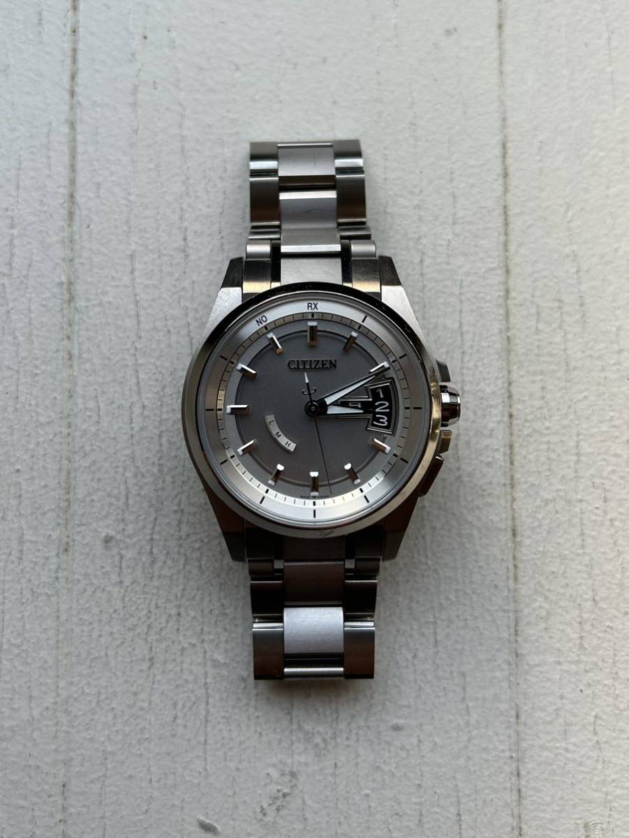 ☆ CITIZEN ATTESA AS7100-59A シチズン アテッサ シルバー エコ・ドライブ パーフェックス パーペチュアルカレンダー 電波ソーラー_画像1