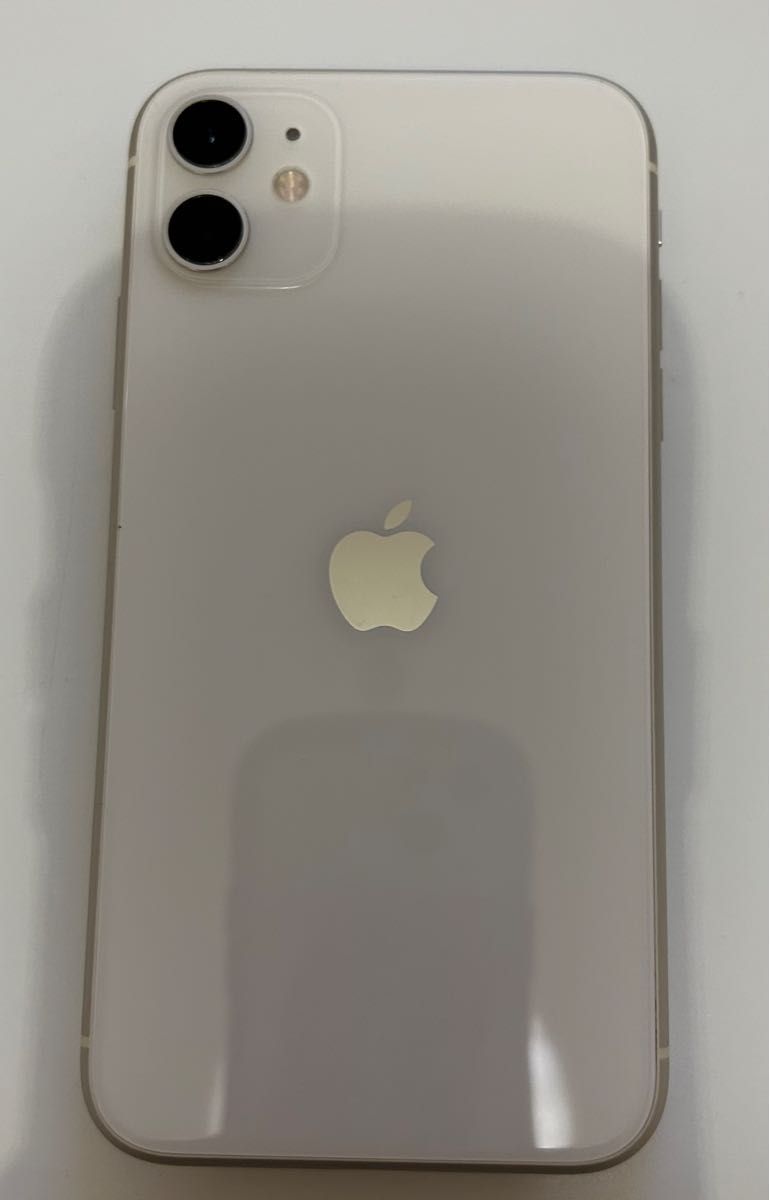 開店祝い iPhone11 本体 ホワイト 128GB SIMロック解除 コンピュータ