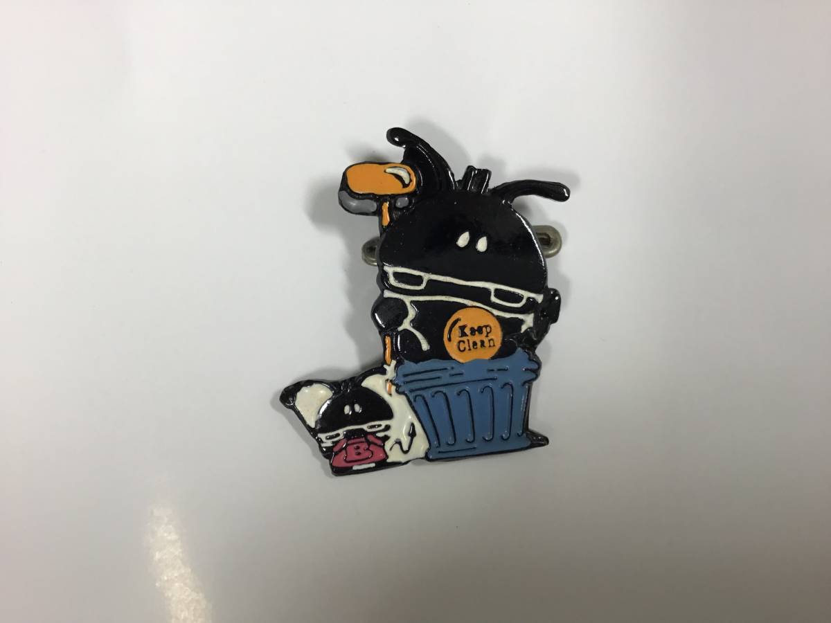 Yahoo!オークション - 当時物 バイキン君 バッジ バケツ 黒 昭和 Yahoo!オークション - 当時物 バイキン君 バッジ バケツ 黒 昭和