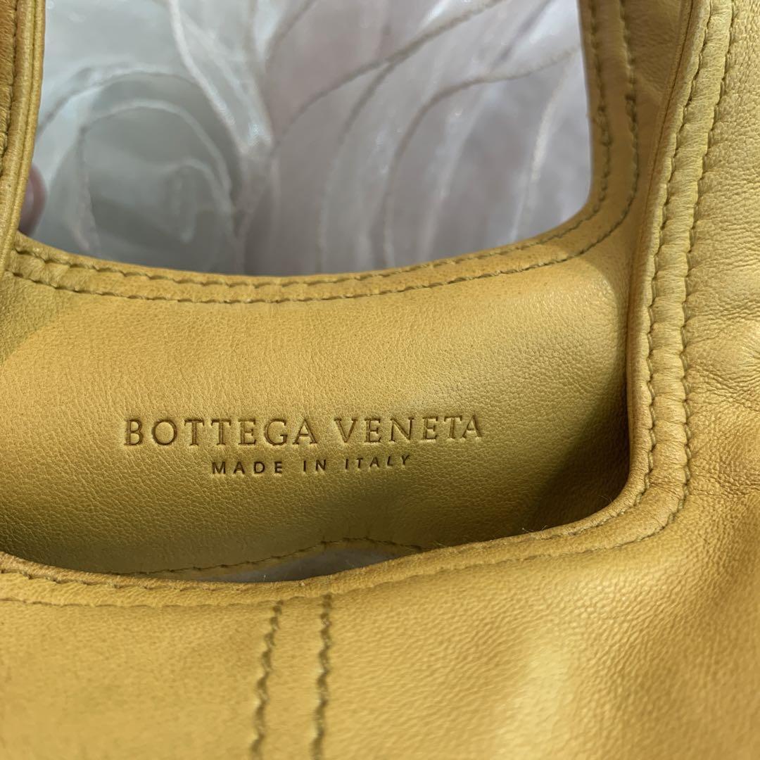 BOTTEGA VENETA ボッテガヴェネタ スモールトートバッグ イエロー