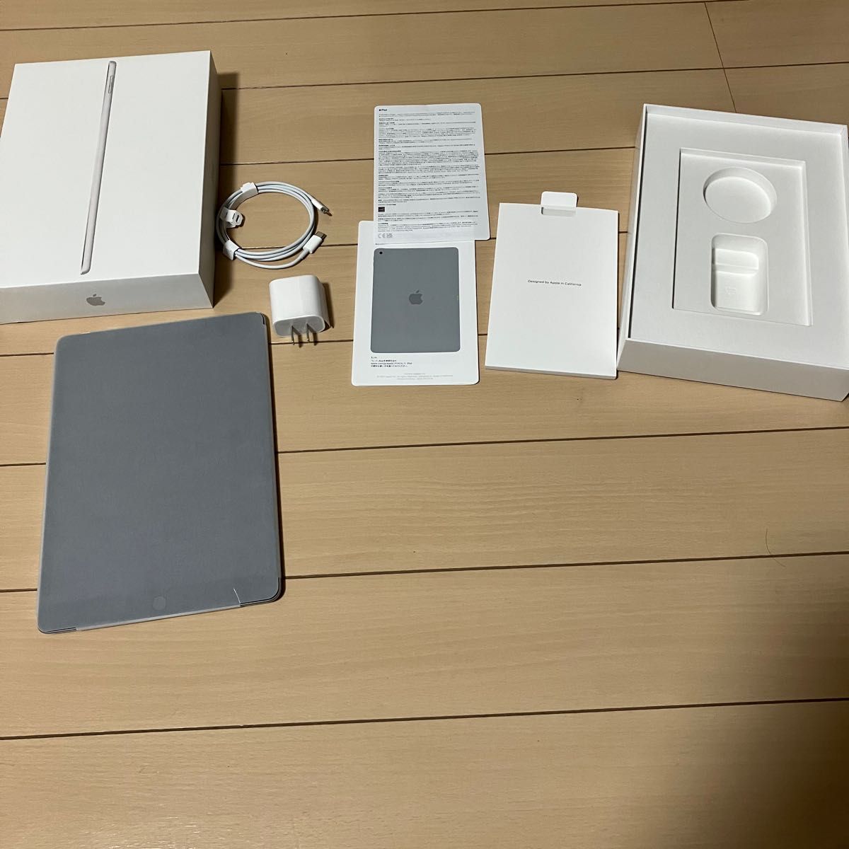 おまけ付き 値段交渉あり iPad 10 2インチ 第9世代 Wi-Fi 256GB おまけ付き 値段交渉あり iPad 10 2インチ 第9世代 Wi-Fi 256GB
