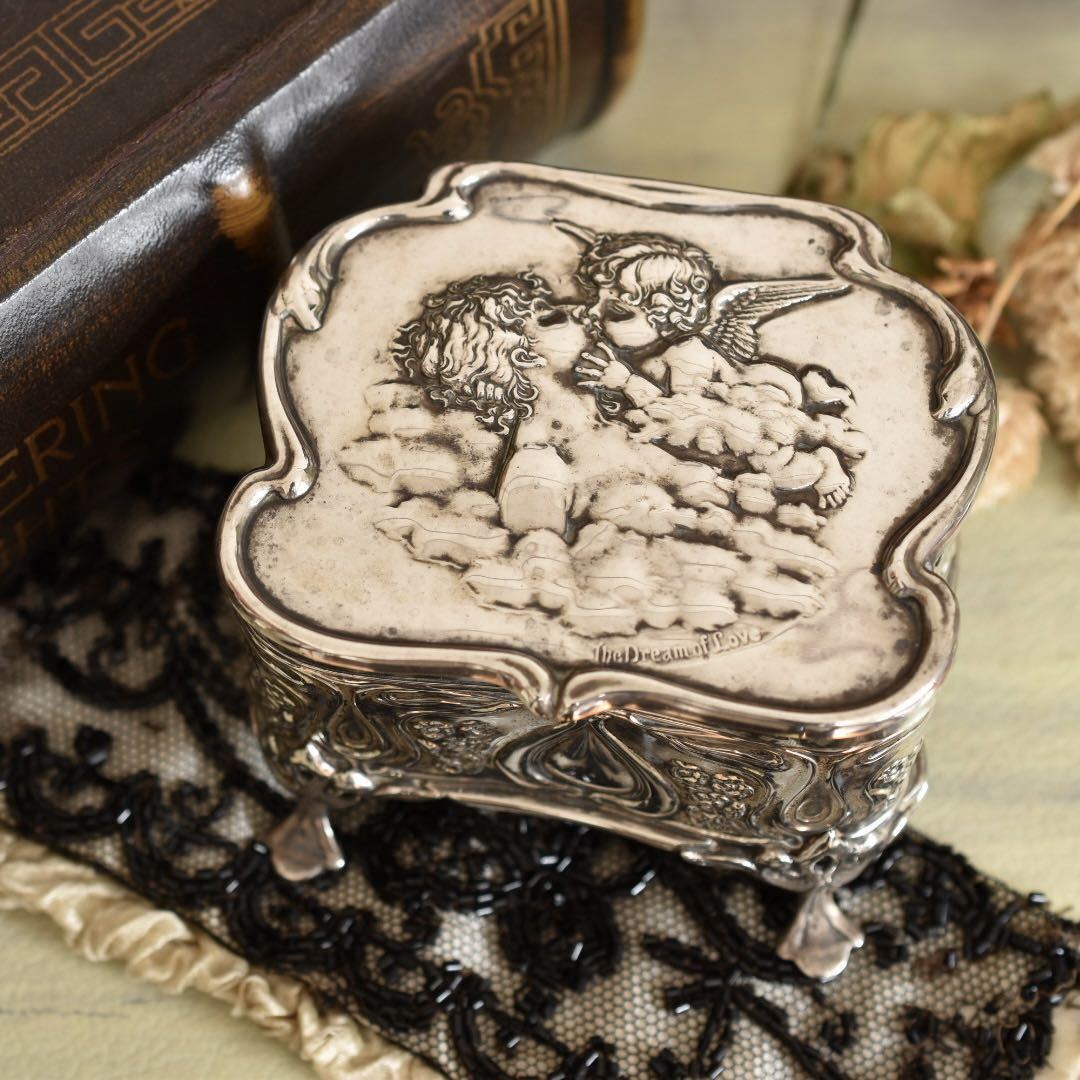 英国アンティーク 1902年 アールヌーヴォー スターリングシルバーの宝石箱