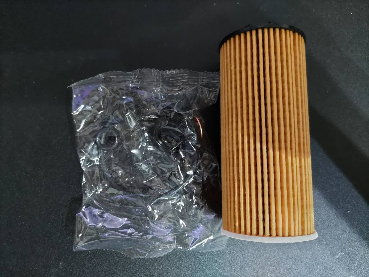 * new goods 2 piece :BMW/MINI engine oil filter / oil element 11 42 8 570 590/ 11428570590/11428575210/11428513 948/11428585237*