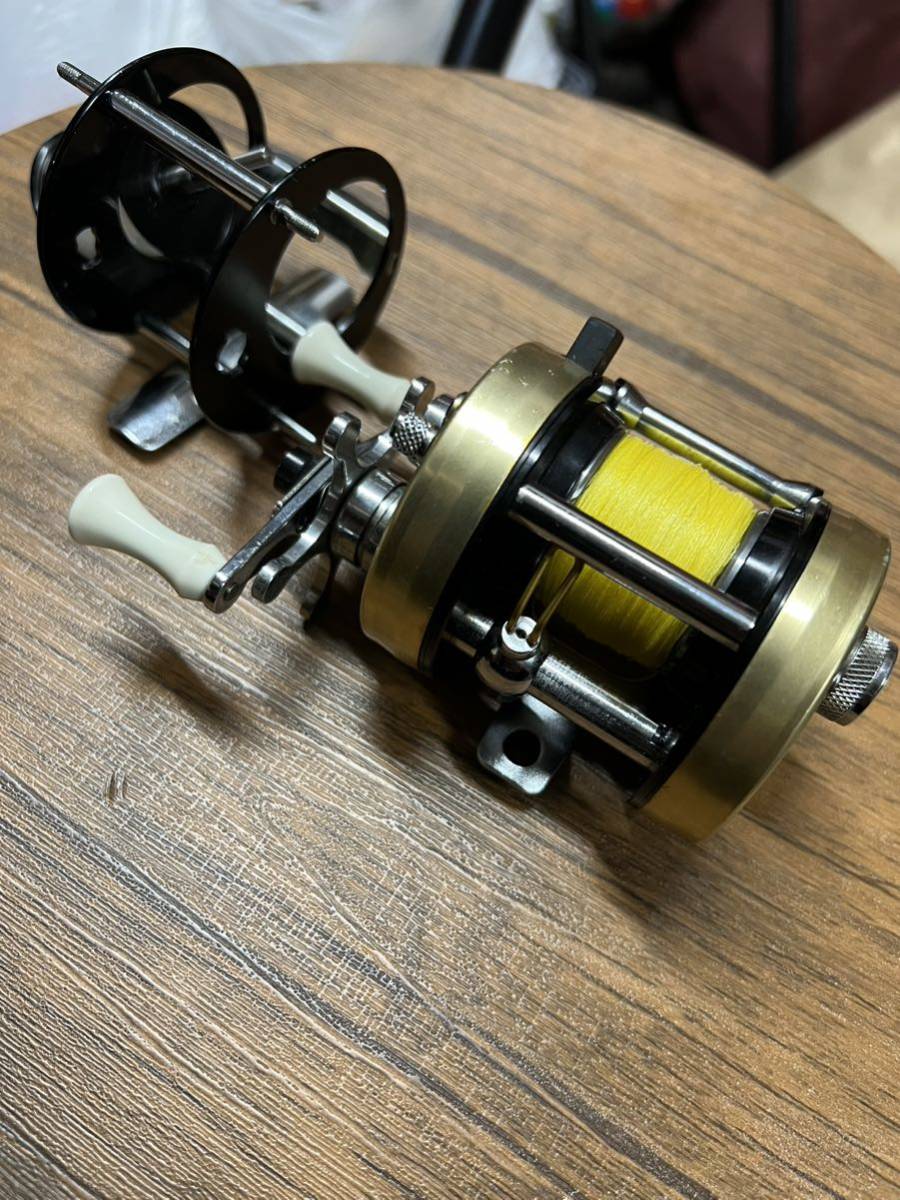 希少!美品!アブガルシア ABU アンバサダー2500CI シャンパンゴールド