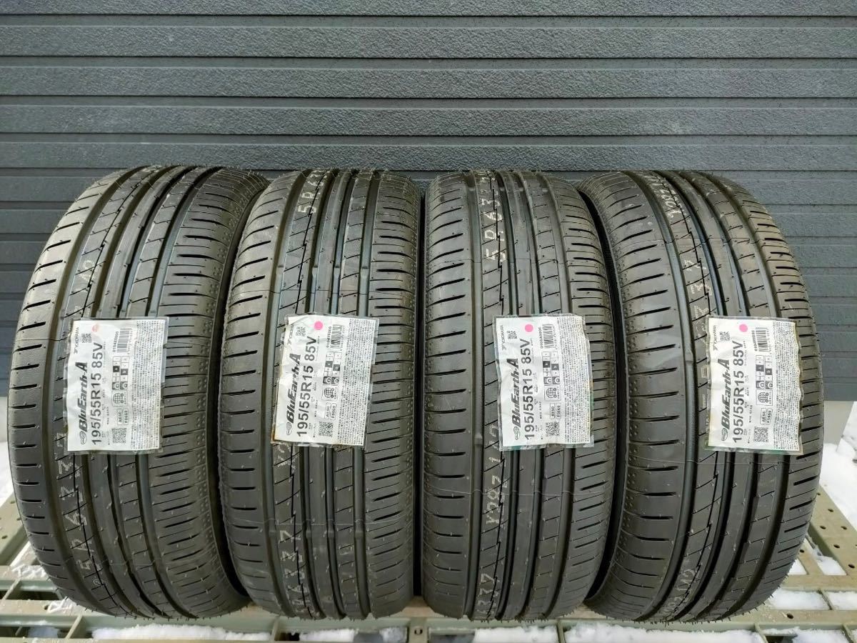 NEW 新品未使用 195/55R15 YOKOHAMA BluEarth A AE50 ヨコハマ ブルーアース 夏タイヤ サマータイヤ 2020年製 4本セットの画像1