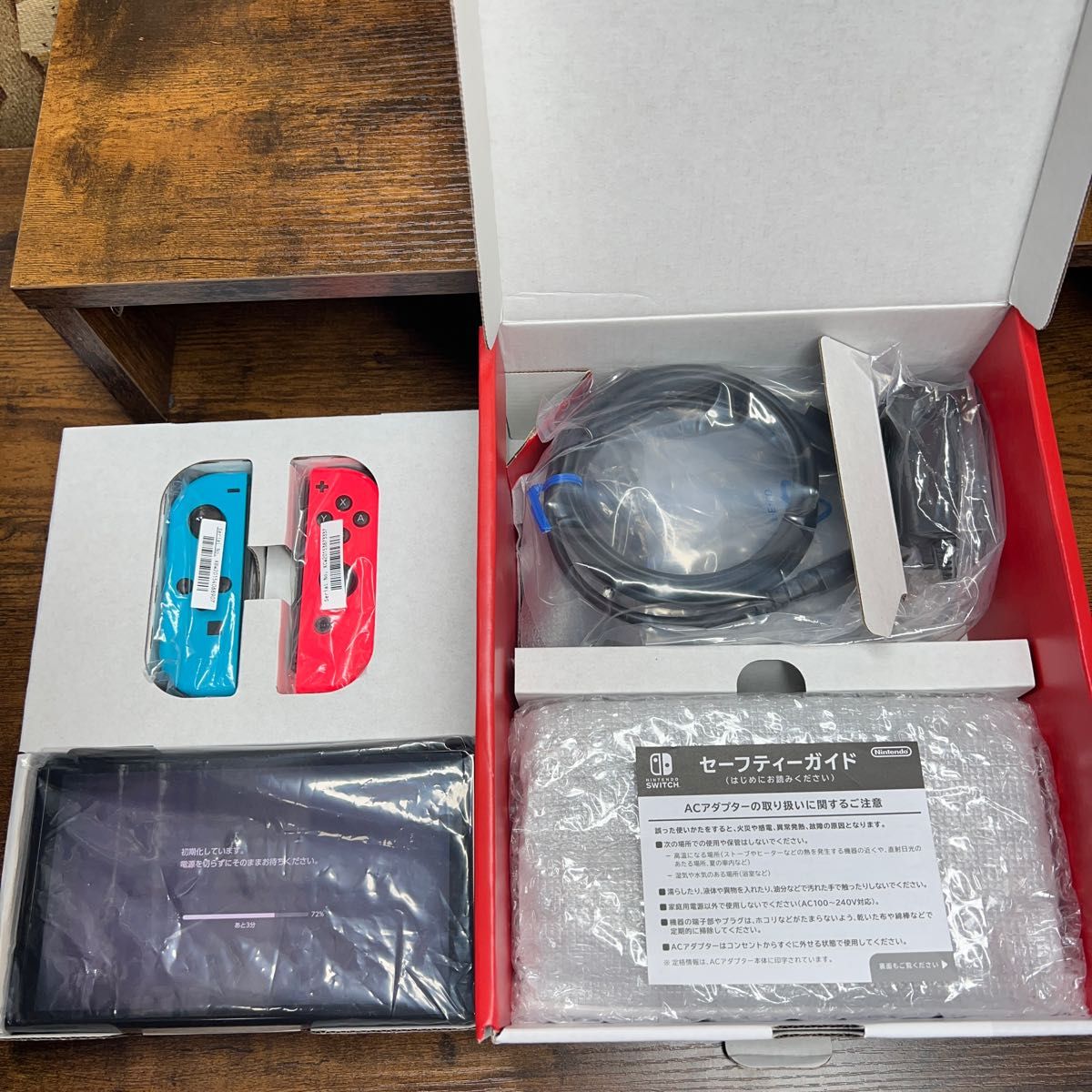 Nintendo Switch》有機EL モデル 本体・付属品 完品 2022年製 Nintendo Switch》有機EL モデル 本体・付属品 完品 2022年製