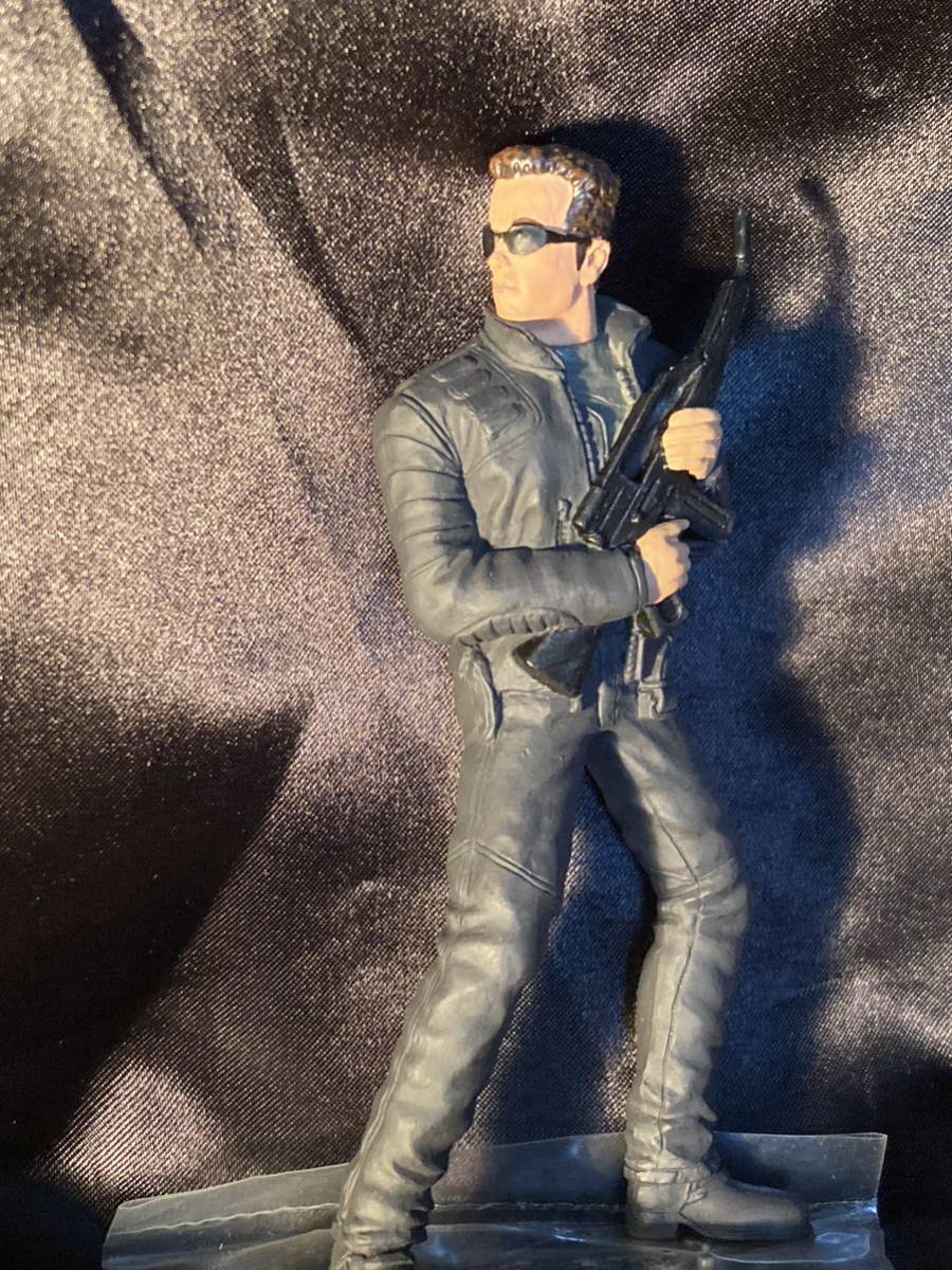 SF Movie Terminator мини фигурка ~T-850! gashapon размер 10.5cma-norudoshuwarutsunega- спецэффекты SF фильм 