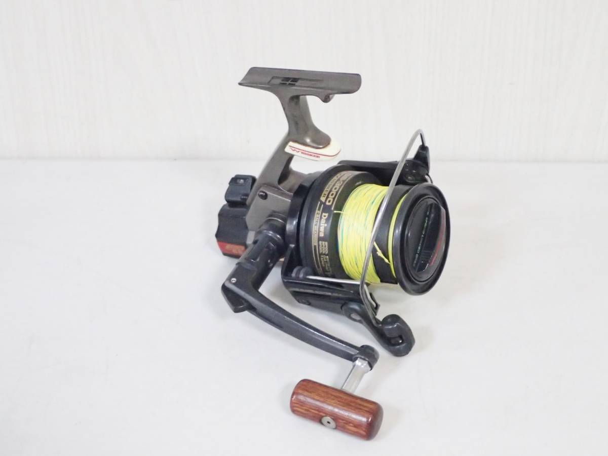 【A6713-8】 DAIWA ダイワ ウイスカー 磯 GS-3000 遠投 WHISKER / オールド スピニングリール 海釣り 中古品