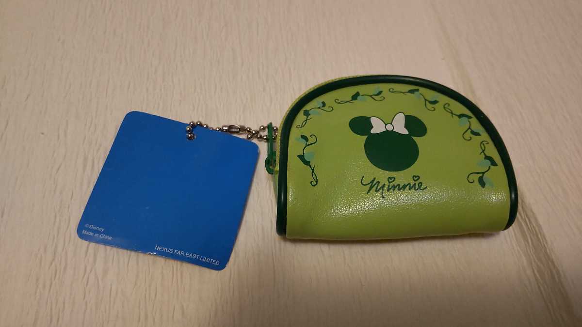 Disney。ミニー。ミニポーチ。コインケース。新品。緑。縦6.5cm。横7.5cm。厚み2cm。タグ付き。ボールチェーン付き。_画像2