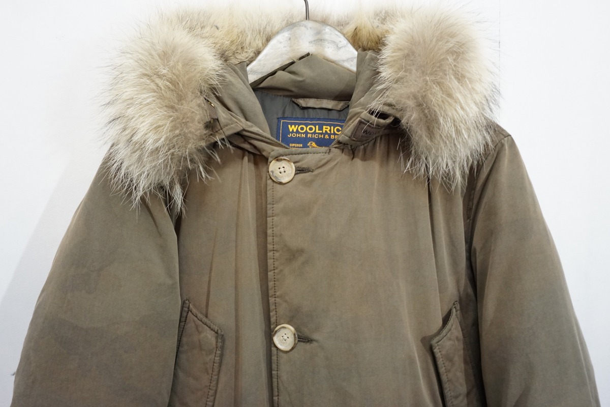 別注 正規 WOOLRICH ウールリッチ ARCTIC PARKA アークティック パーカー ダウン ジャケット 迷彩 カーキ XS 本物 107N▲_画像3