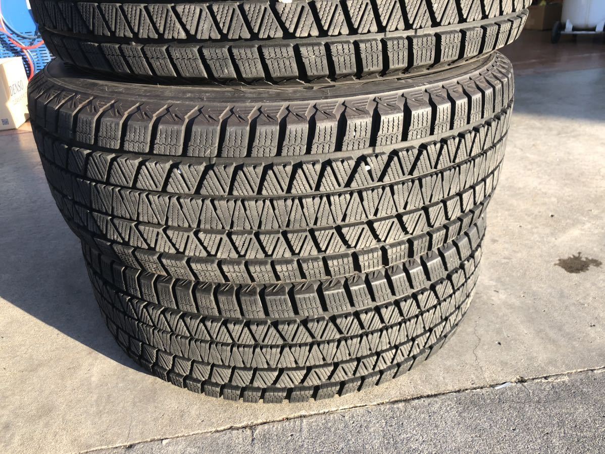 【送料込み】バリ山中古スタッドレス　ブリヂストン DMーV3 235 /65R 17 2020年製 4本セット_画像5