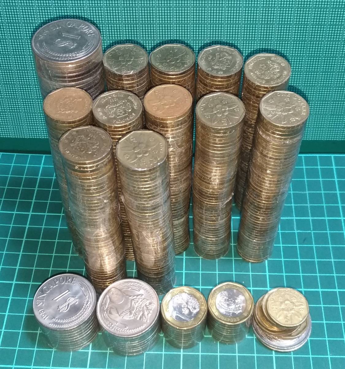 1円スタート】シンガポール シンガポールドル硬貨 おまとめ 1400ドル