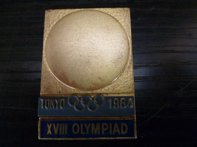 ◆K-10534-45 東京オリンピック 1964 参加記念 組織委員会 バッジ 箱付きの画像3