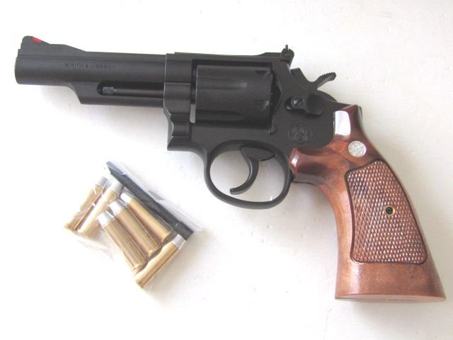 タナカ S&W M19 4インチ コンバット マグナム ヘビーウェイト HW Ver3