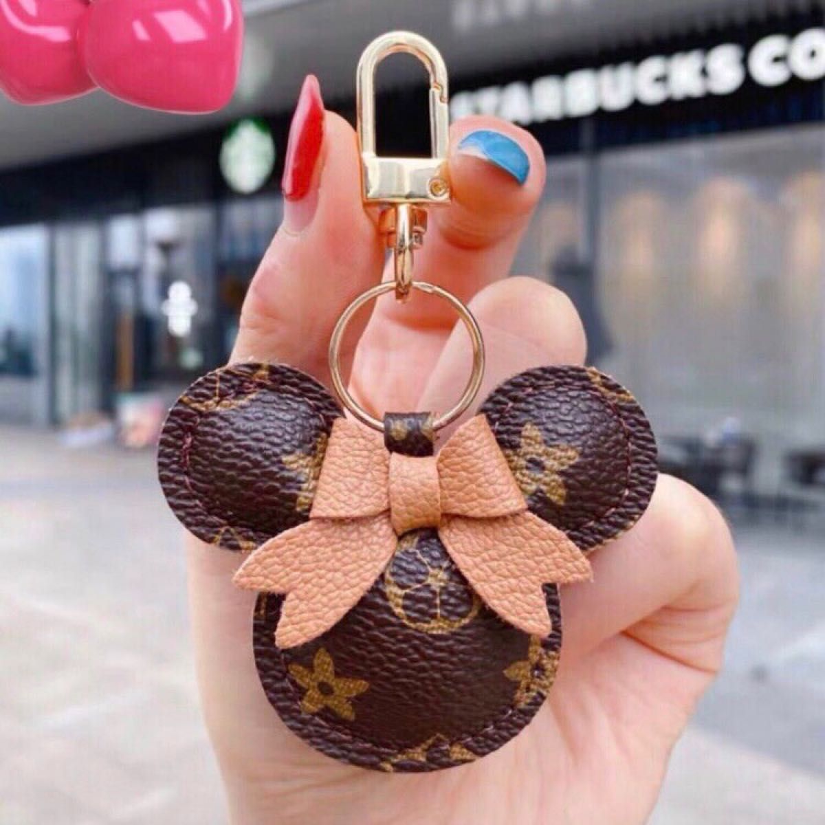 オンライン最安価格 新品 MCM チャーム キーリング エンジェル ベア