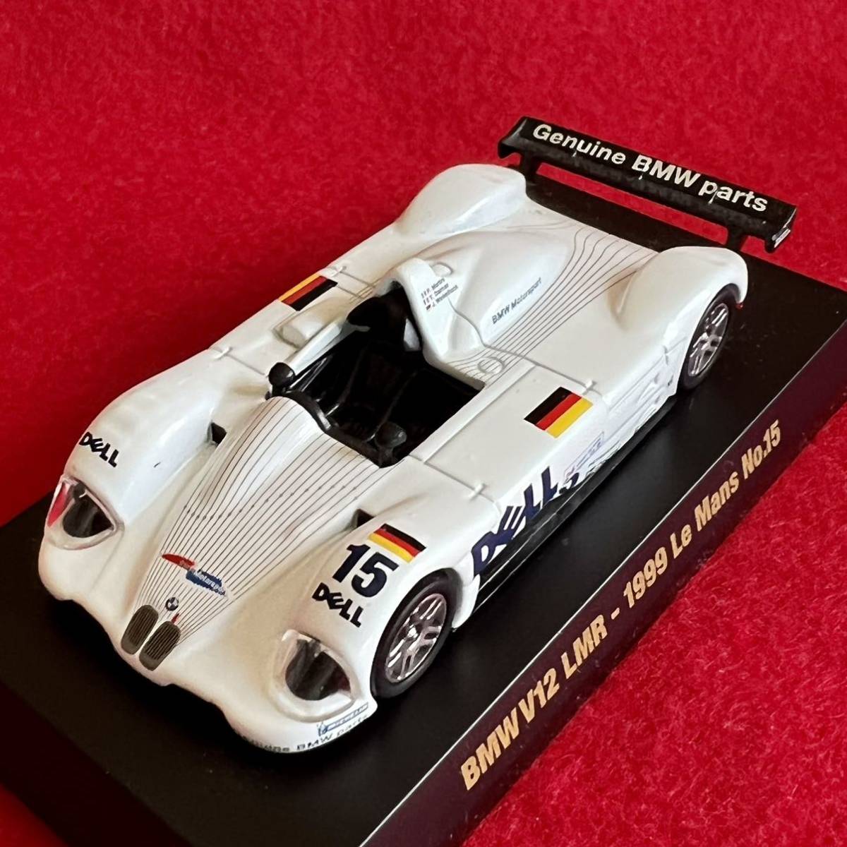 京商1/64 BMW V12 LMR-1999 Le Mans No.15 カード有り　紙箱、ブリスターケース無し_画像4