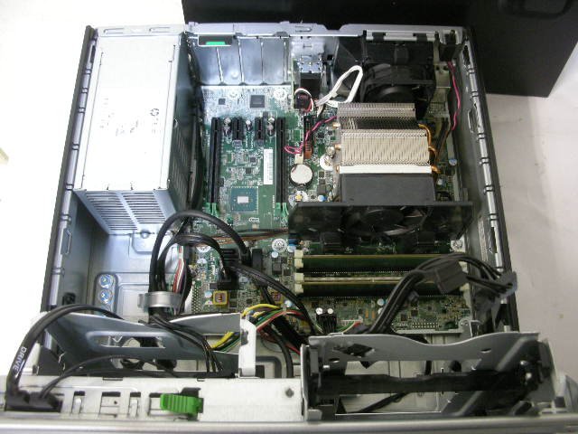 HP Z240 SFF WorkStation(Xeon QuadCore E3 1245 V5 3.5GHz/8GB)現状で！_画像2