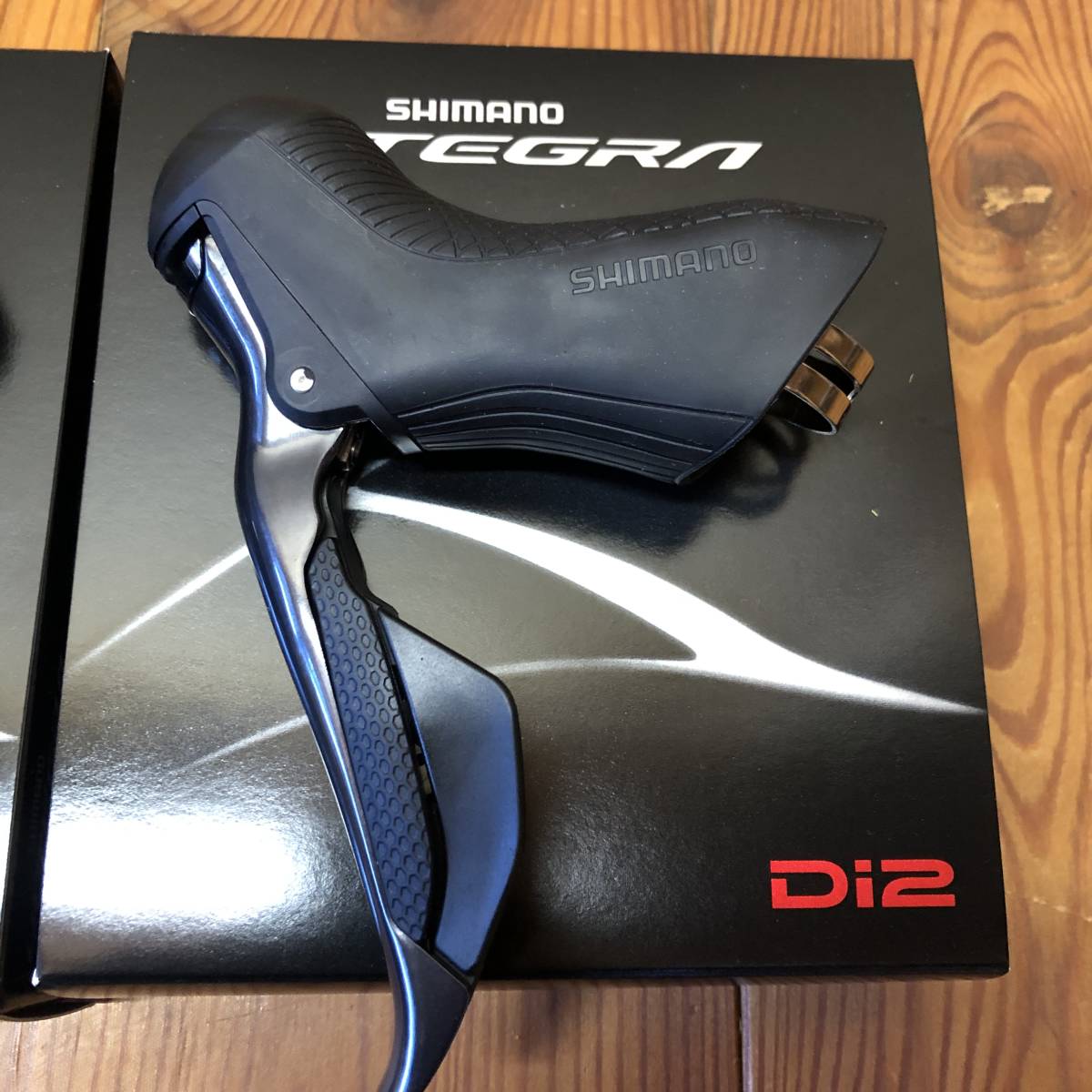 人気商品!】 goodシマノ ST-R8070 DISC Di2 右のみ ISTR8070R