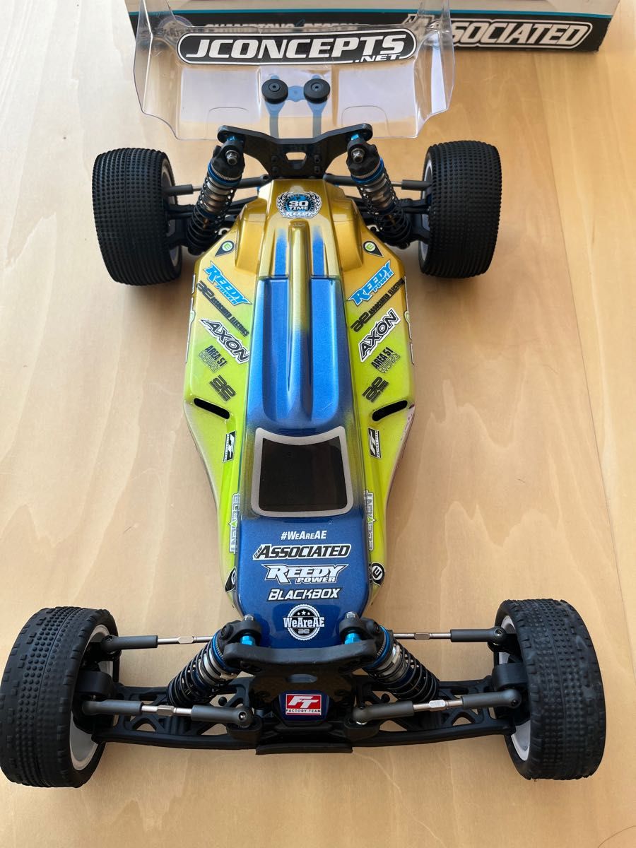 アソシエイテッド associated RC10 B6 1DL バギー ハイエンド 1 アソシエイテッド associated RC10 B6 1DL バギー ハイエンド 1