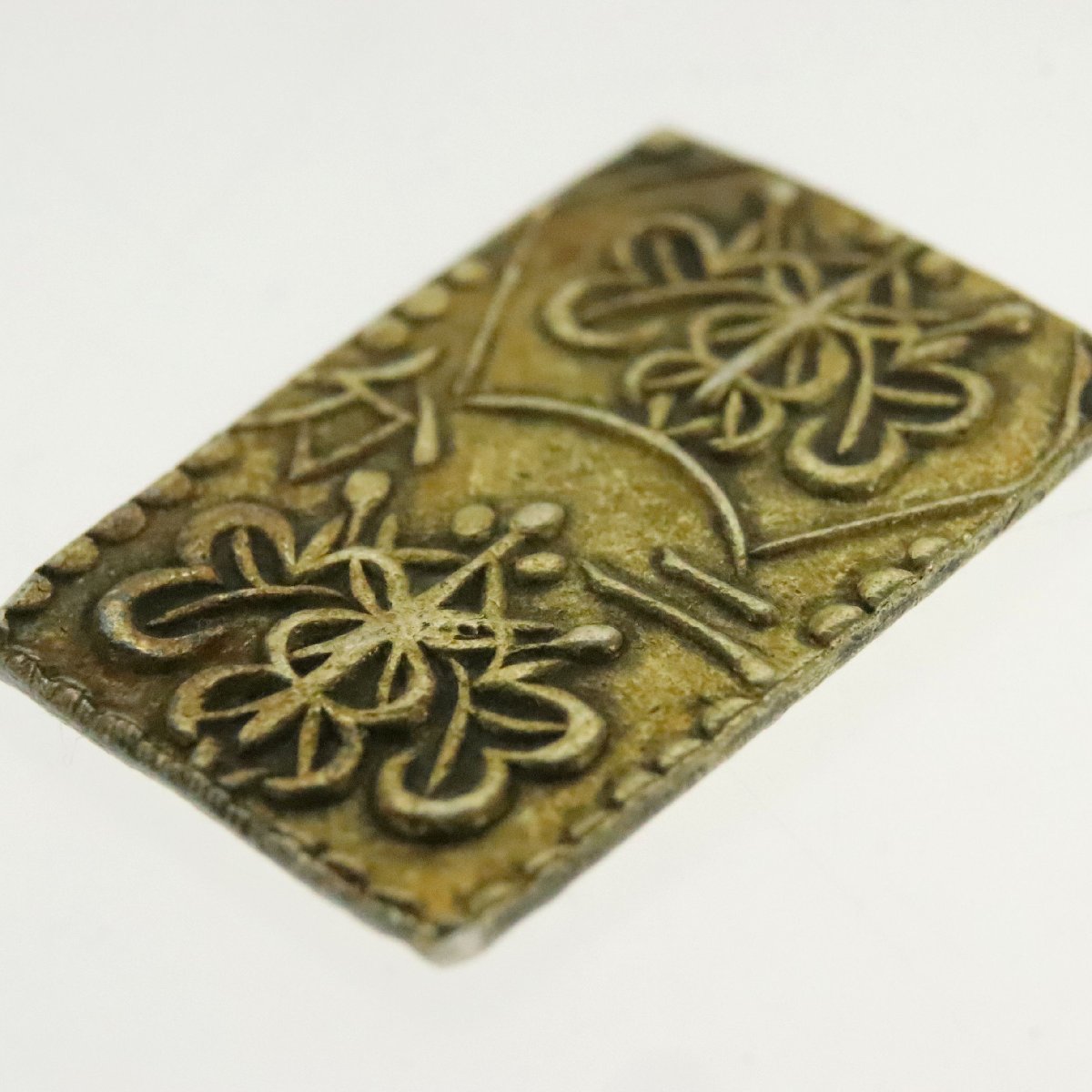 WEB限定カラー 本物、希少品 明治二分判金 逆打 上品 旧貨幣/金貨/銀貨