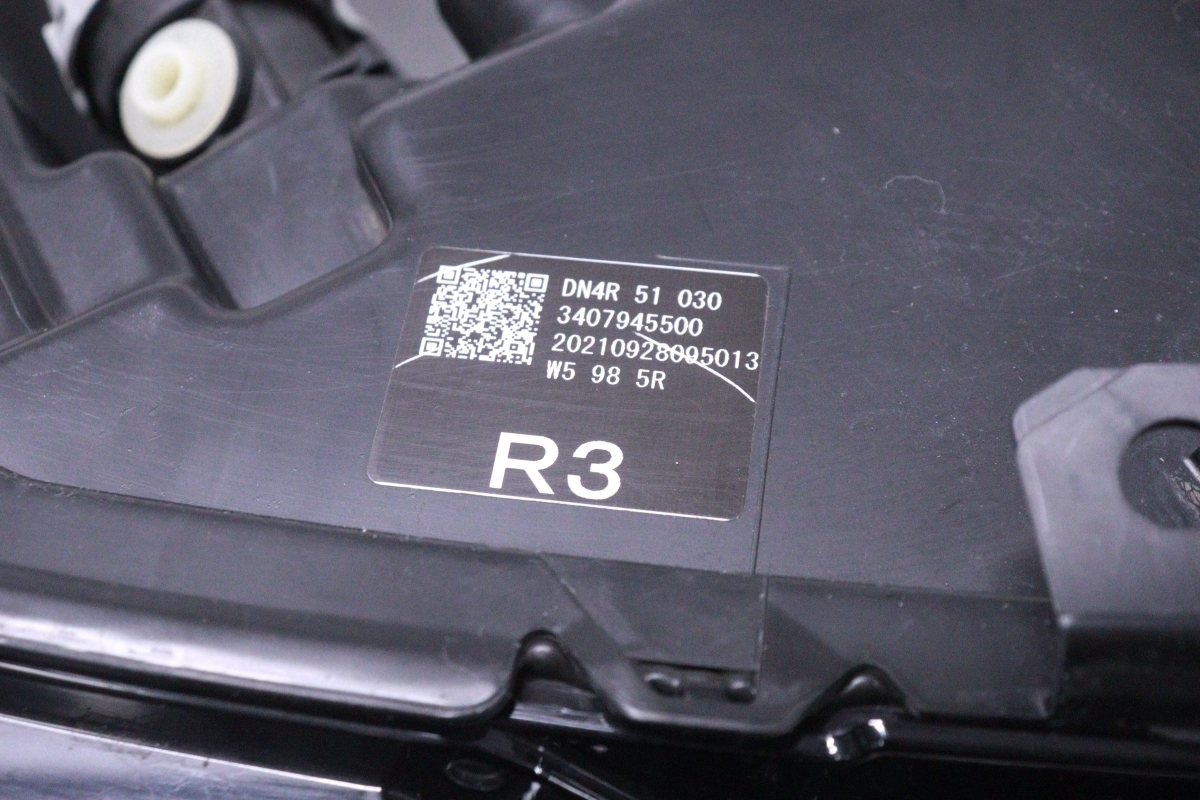 31-1879★ALH付 LED DREJ3P MX-30★右ヘッドライト コンピューター付 STANLEY W5985 打刻:R3 ASSY ブラック 純正★マツダ (UK)_画像7