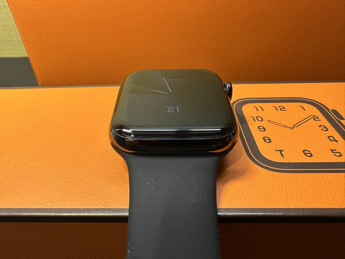 ☆即決 美品 Apple Watch series5 HERMES 44mm ブラック ステンレス 本体 アップルウォッチ エルメス 黒  GPS+Cellular 158