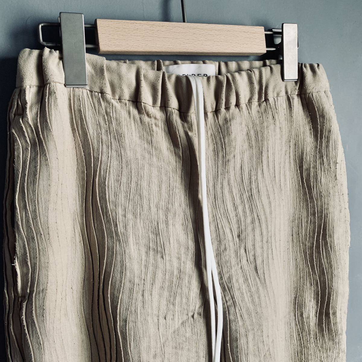 BELPER Wave Pleated Pants ベルパー ストレッチパンツ ベージュ 波型