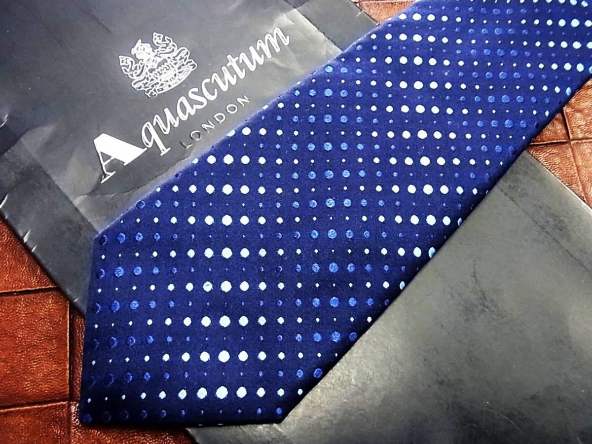 *2437* superior article * Aquascutum. necktie 